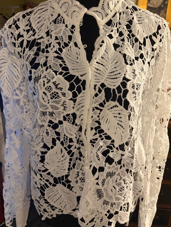 Adiva Tops - NWT Button Front White Light Top
